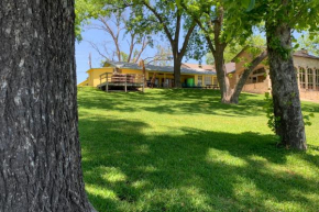 Sunny Days Lake Retreat - Main house